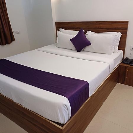 Vits Daman Devka Beach Экстерьер фото